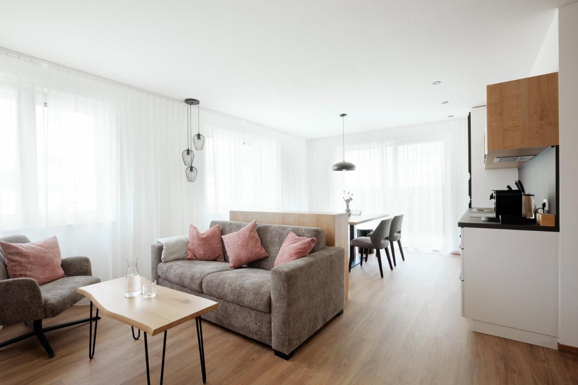 Alpenstolz Damuels Haus 4 - Stilvoll Urlauben In Den Bergen Apartment Exterior photo